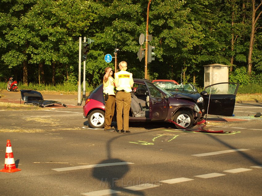 VU Koeln Chorweiler Merianstr Neusser Landstr P052.JPG